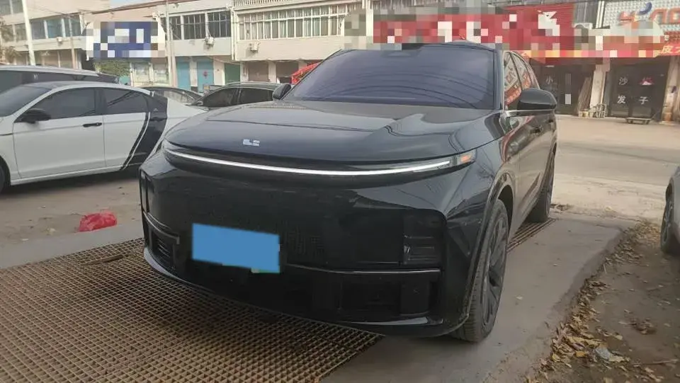 2024 LI L7 thumbnail 2