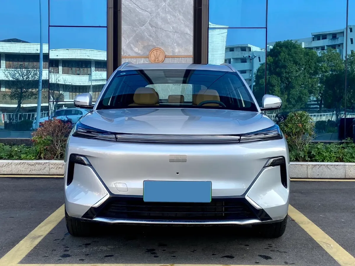 2025 Geely Galaxy Starship 7 1.5L 112HP L4 1DHT PHEV 19.09KWH,autocango,china used car exporter,china ev exporter,chinese used car exporter,chinese used ev exporter