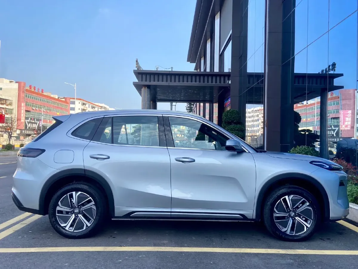 2025 Geely Galaxy Starship 7 1.5L 112HP L4 1DHT PHEV 19.09KWH,autocango,china used car exporter,china ev exporter,chinese used car exporter,chinese used ev exporter