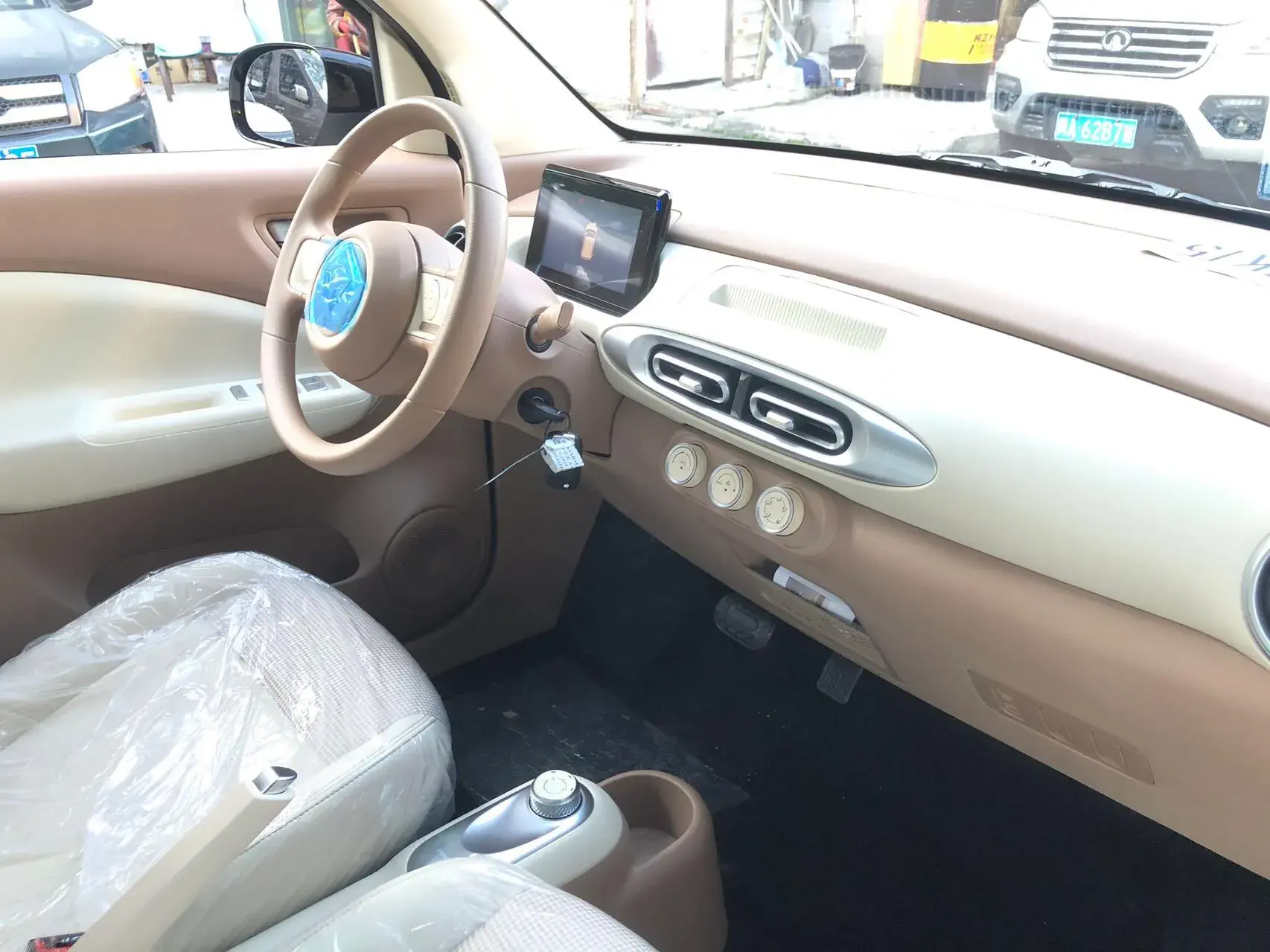 2025 WULING HONGGUANG thumbnail 3