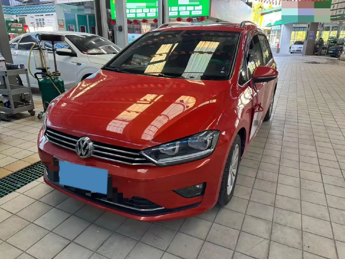 2018 Volkswagen Golf Sportsvan 1.4T 131HP L4 7DCT