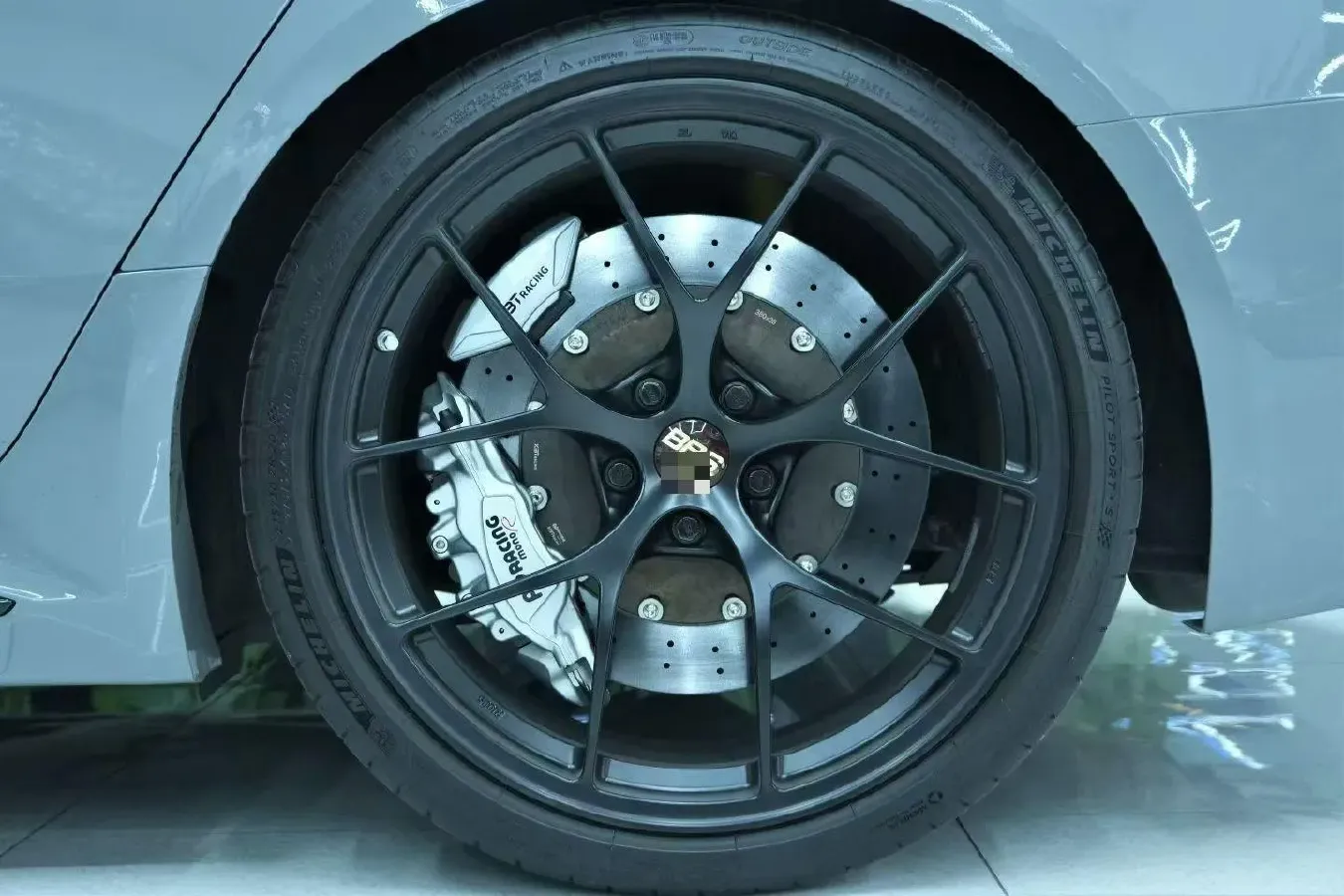 2023 Audi RS 4 2.9T 450HP V6 8AT,autocango,china used car exporter,china ev exporter,chinese used car exporter,chinese used ev exporter