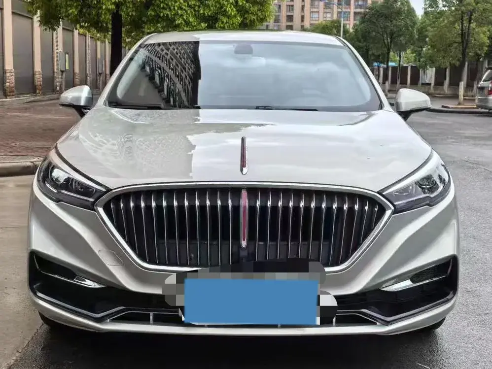 2022 HONGQI H5 thumbnail 2