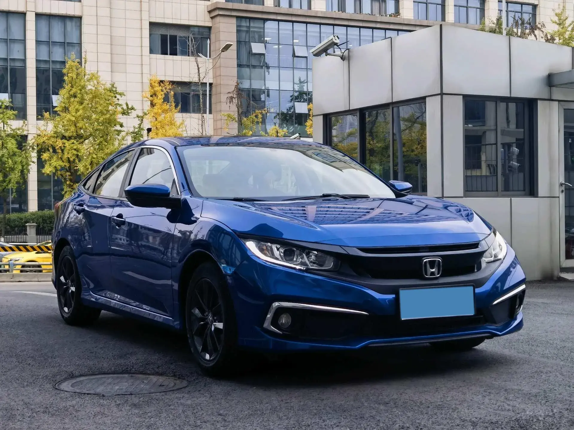 2019 HONDA CIVIC thumbnail 3
