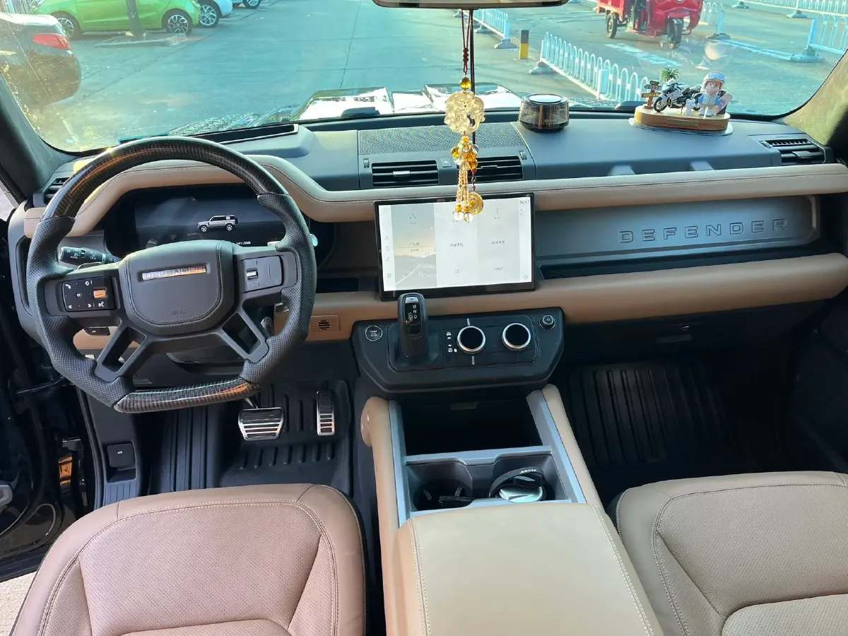 2024 Land Rover Defender 5.0T 525HP V8 8AT,autocango,china used car exporter,china ev exporter,chinese used car exporter,chinese used ev exporter