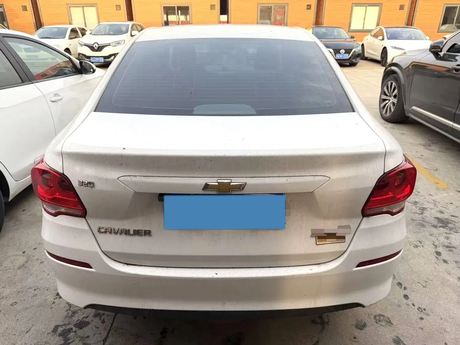 2019 CHEVROLET CAVALIER thumbnail 3