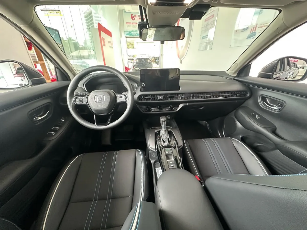 2023 Honda HR-V 1.5T 182HP L4 CVT,autocango,china used car exporter,china ev exporter,chinese used car exporter,chinese used ev exporter