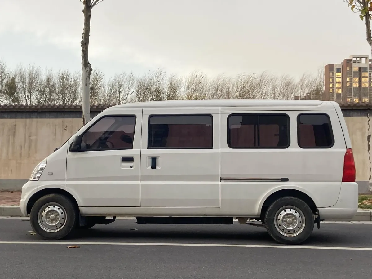 2020 WuLing RongGuang EV BEV 41.6KWH,autocango,china used car exporter,china ev exporter,chinese used car exporter,chinese used ev exporter