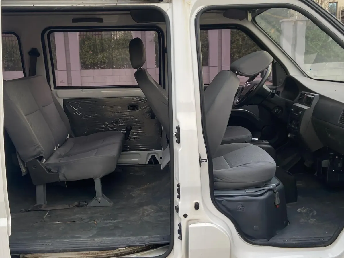 2020 WuLing RongGuang EV BEV 41.6KWH,autocango,china used car exporter,china ev exporter,chinese used car exporter,chinese used ev exporter