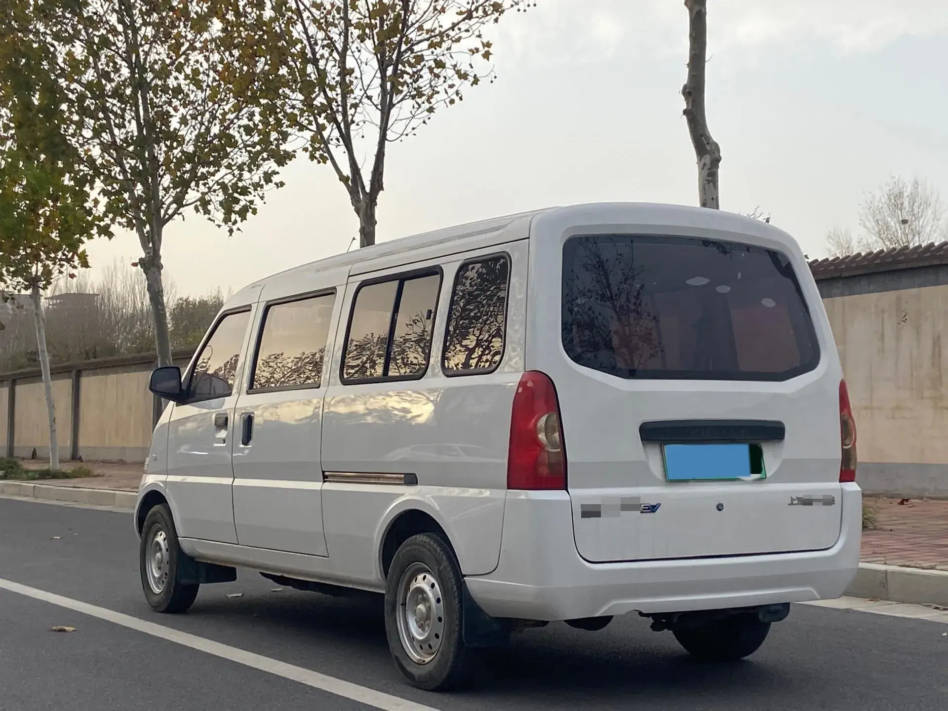 2020 WULING RONGGUANG thumbnail 4
