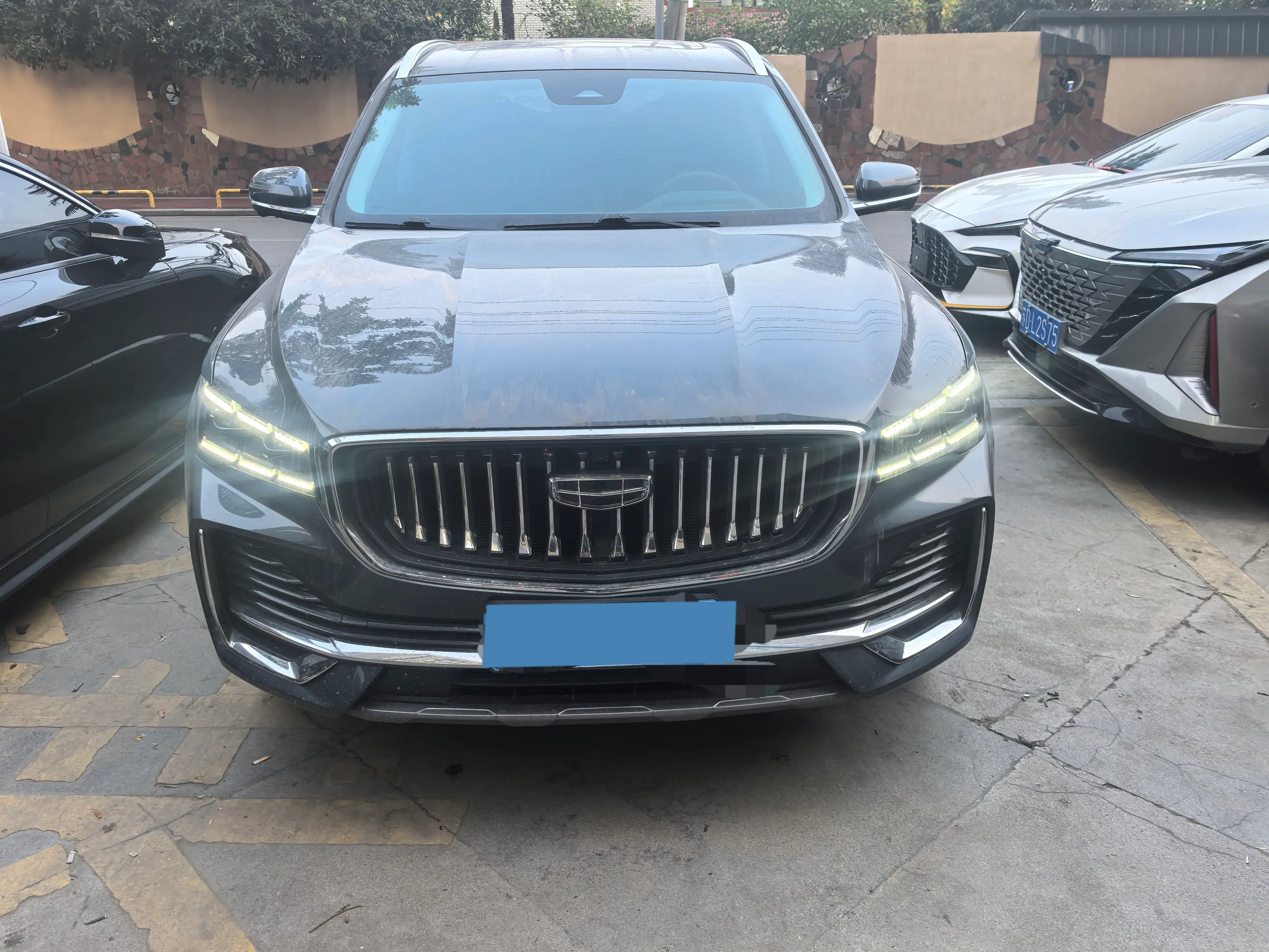 2023 GEELY MONJARO thumbnail 3