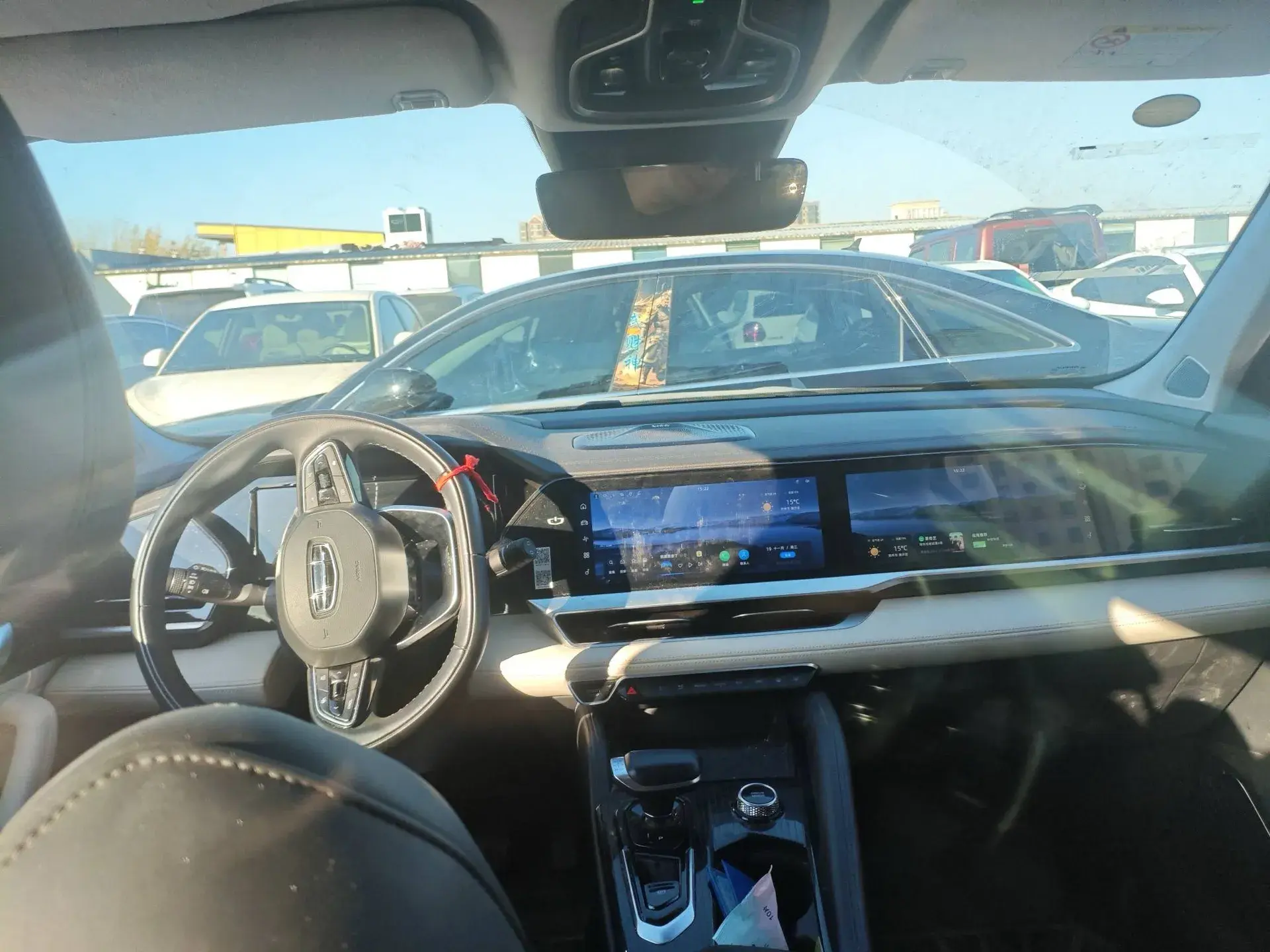 2023 GEELY MONJARO thumbnail 3