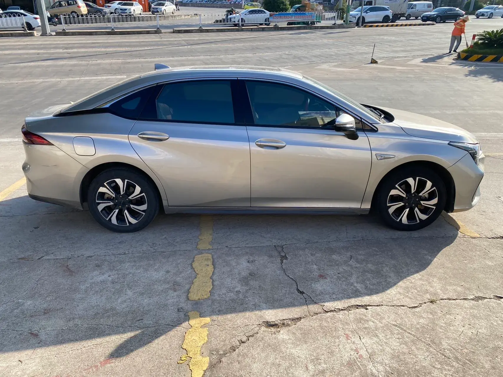 2020 AION S thumbnail 4