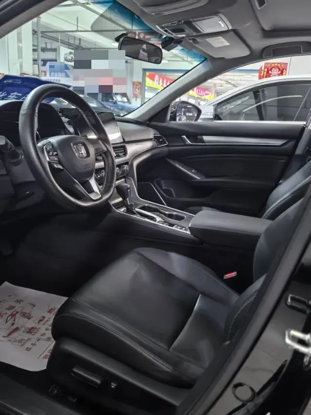 2022 HONDA ACCORD thumbnail 4