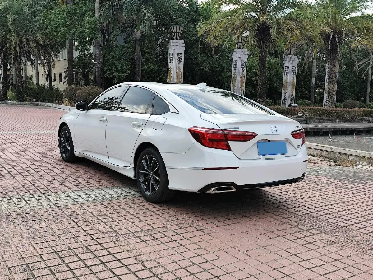 2022 Honda Inspire 1.5T 194HP L4 CVT,autocango,china used car exporter,china ev exporter,chinese used car exporter,chinese used ev exporter