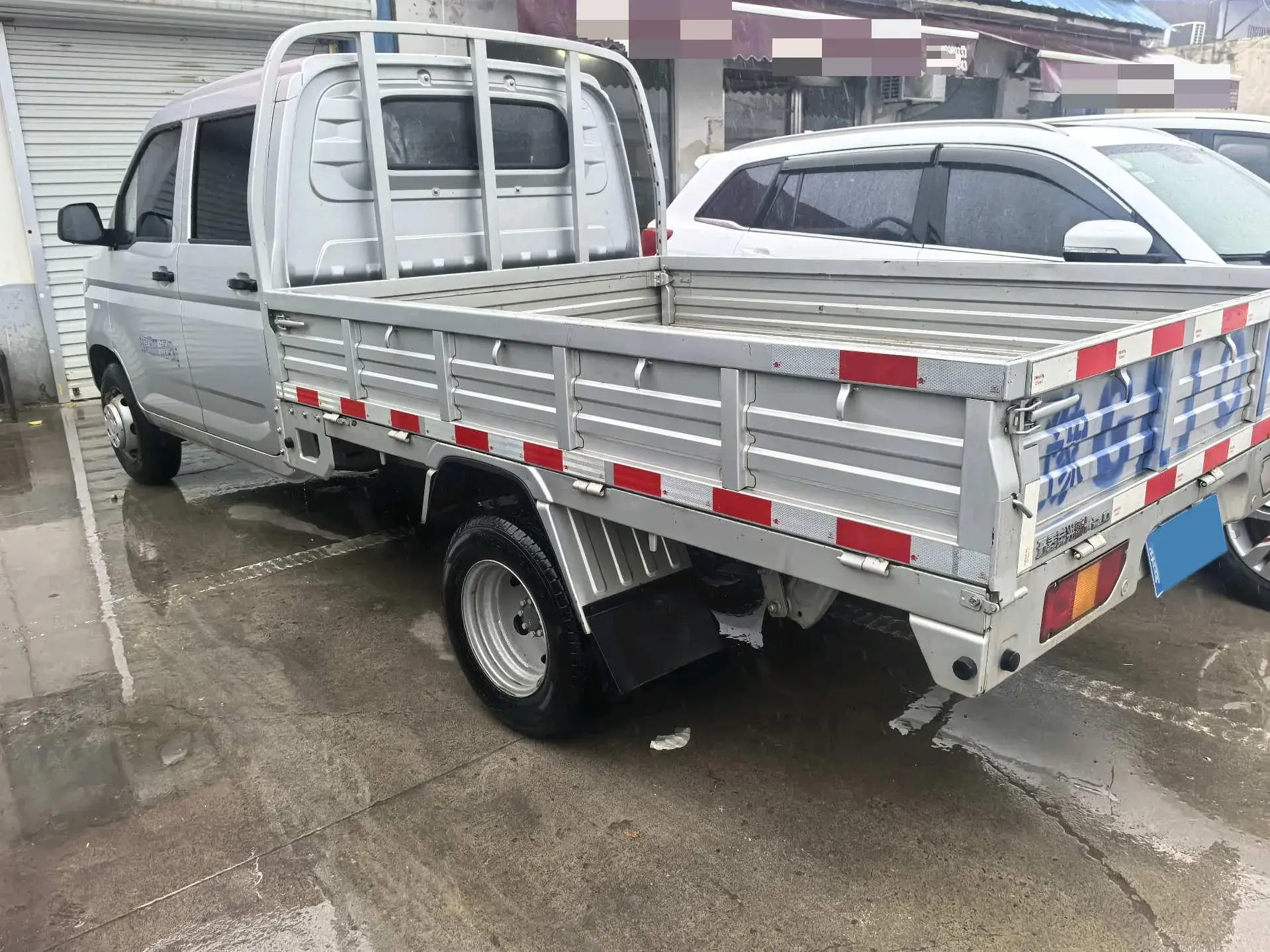 2023 WULING RONGGUANG thumbnail 3