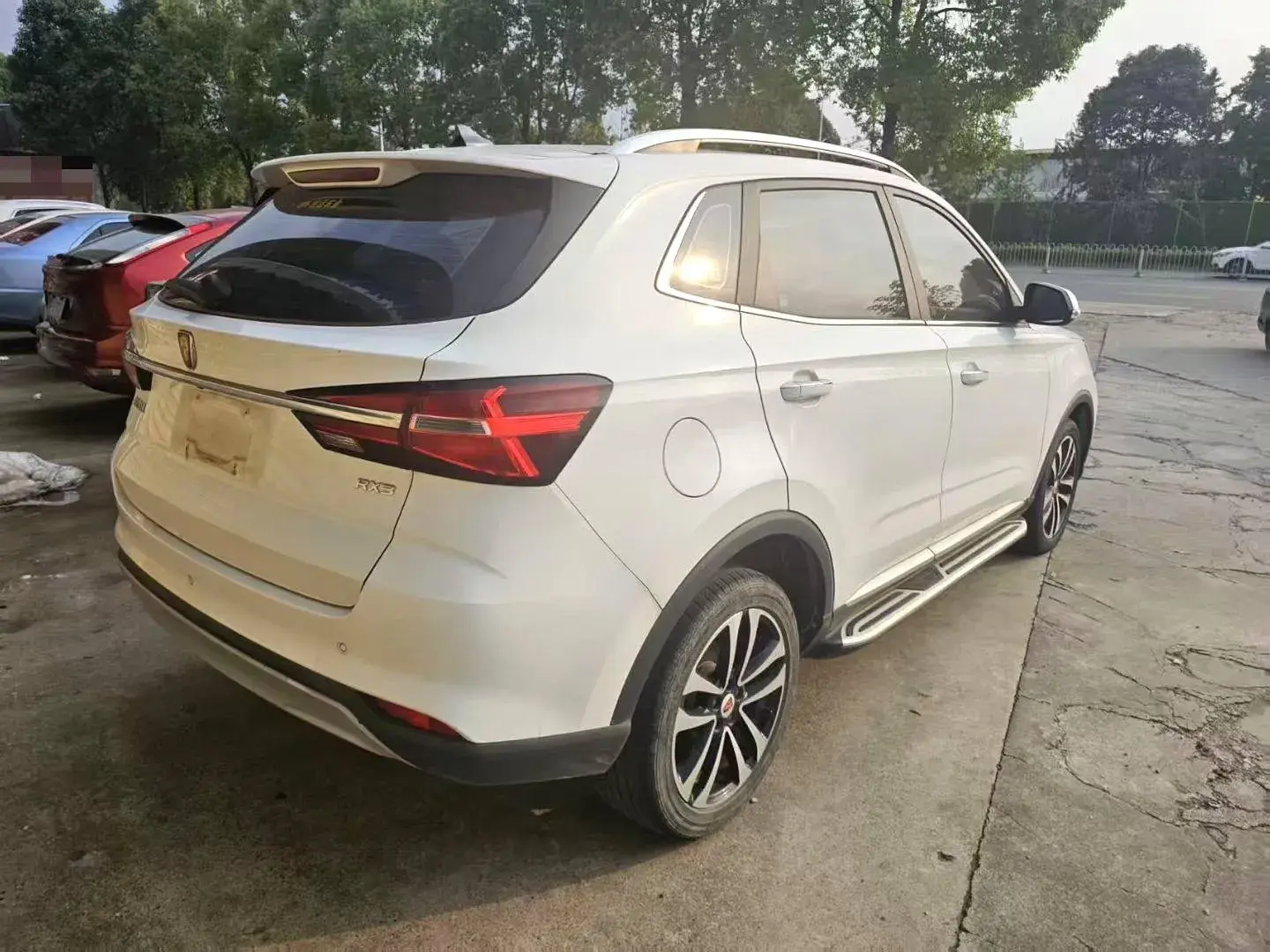 2018 ROEWE RX3 thumbnail 4