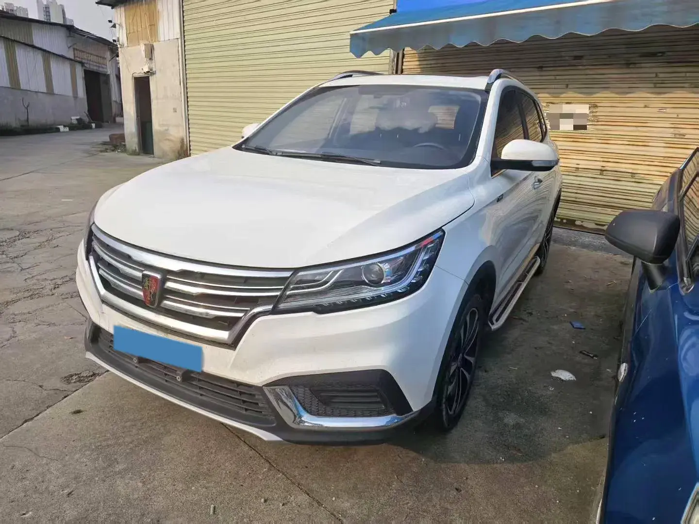 2018 ROEWE RX3 view 1