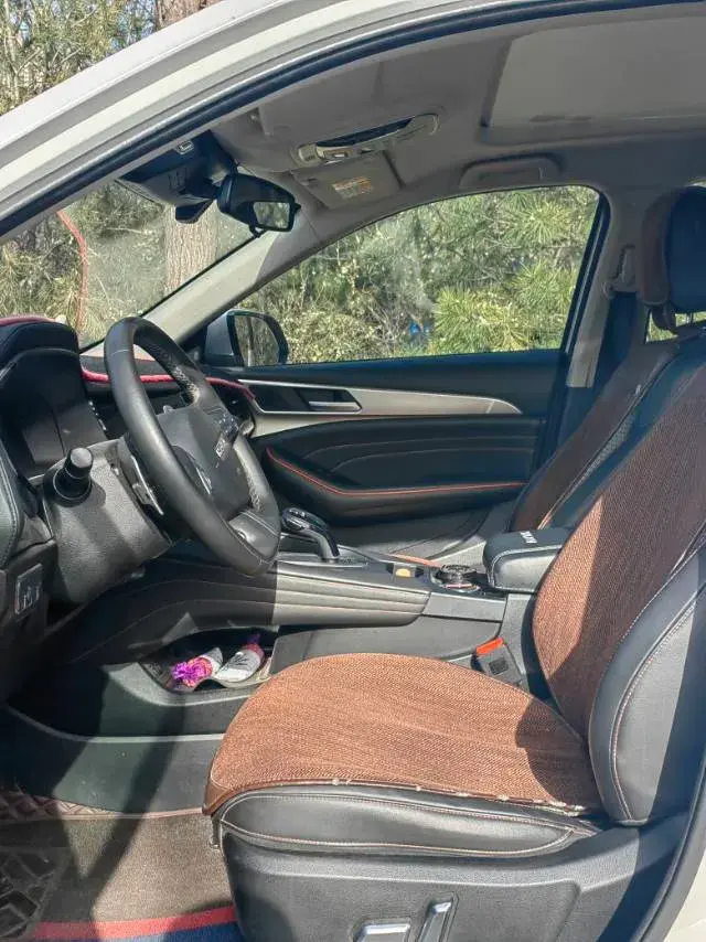 2021 HAVAL F7 thumbnail 4