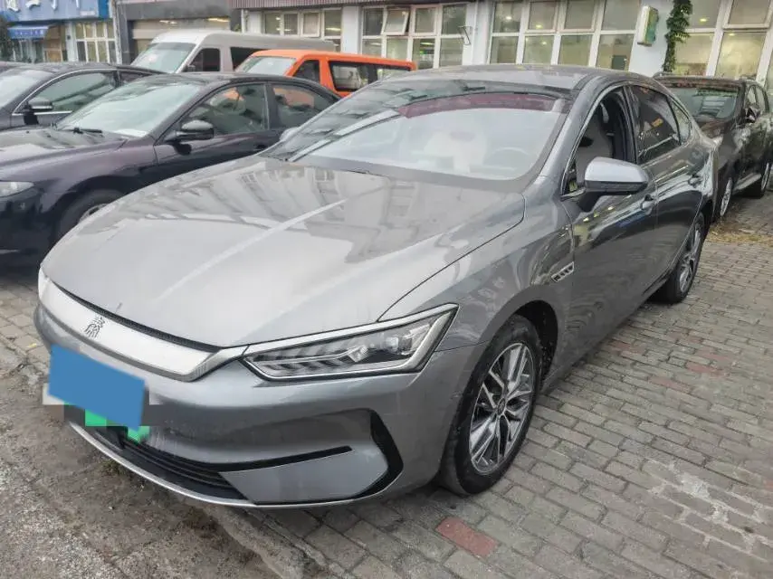 2023 BYD QIN view 1