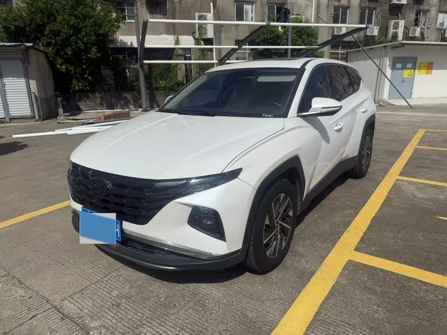 2021 HYUNDAI TUCSON view 1