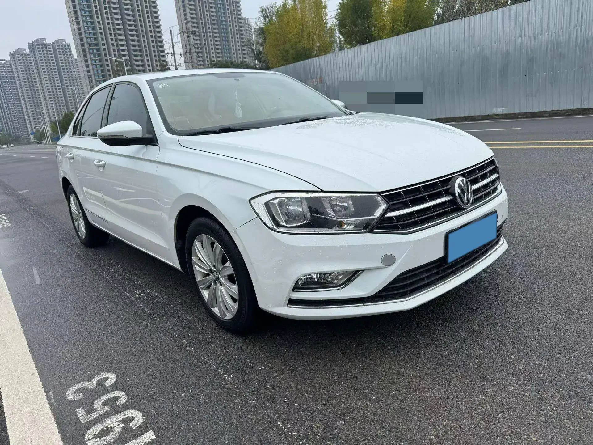 2018 VOLKSWAGEN BORA thumbnail 2