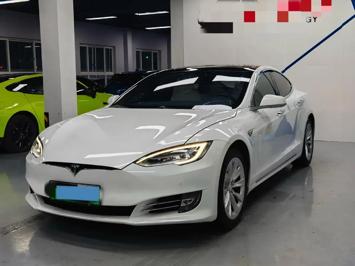 2017 Tesla Model S BEV 75KWH