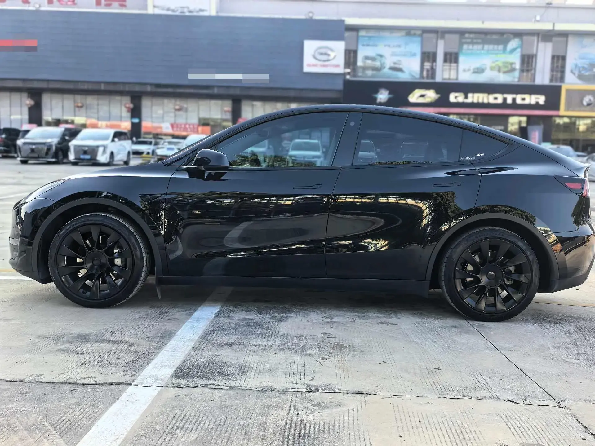 2021 TESLA MODEL thumbnail 4