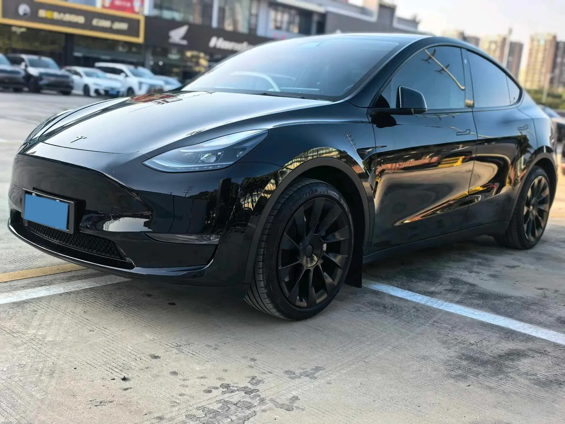 2021 TESLA MODEL view 1