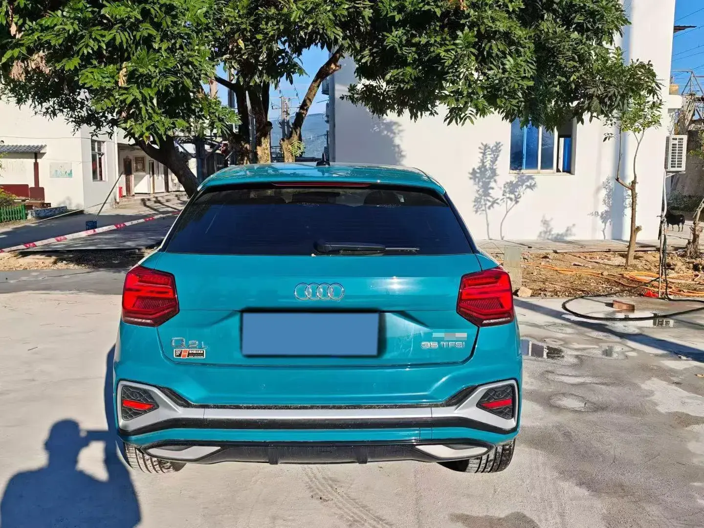 2021 AUDI Q2L thumbnail 4