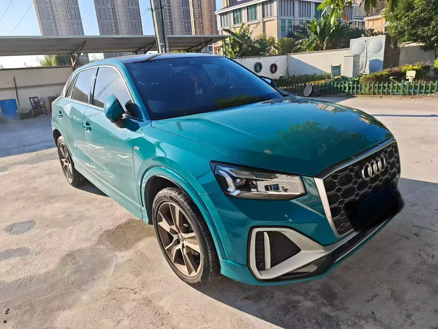 2021 AUDI Q2L thumbnail 2
