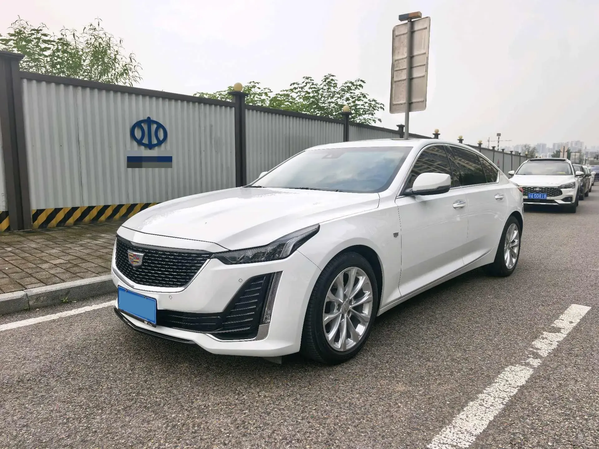 2022 CADILLAC CT5 view 1