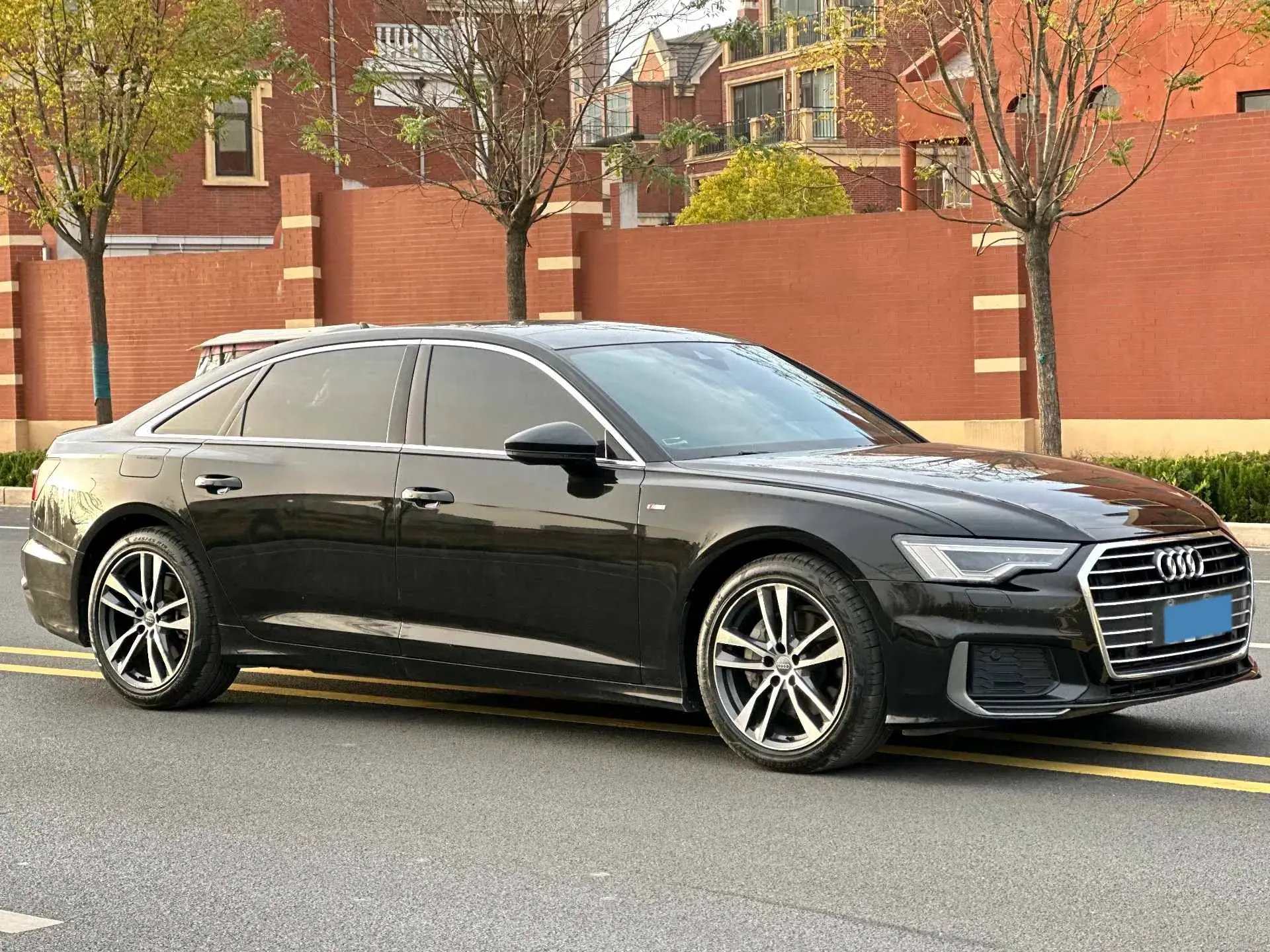 2021 AUDI A6L thumbnail 3