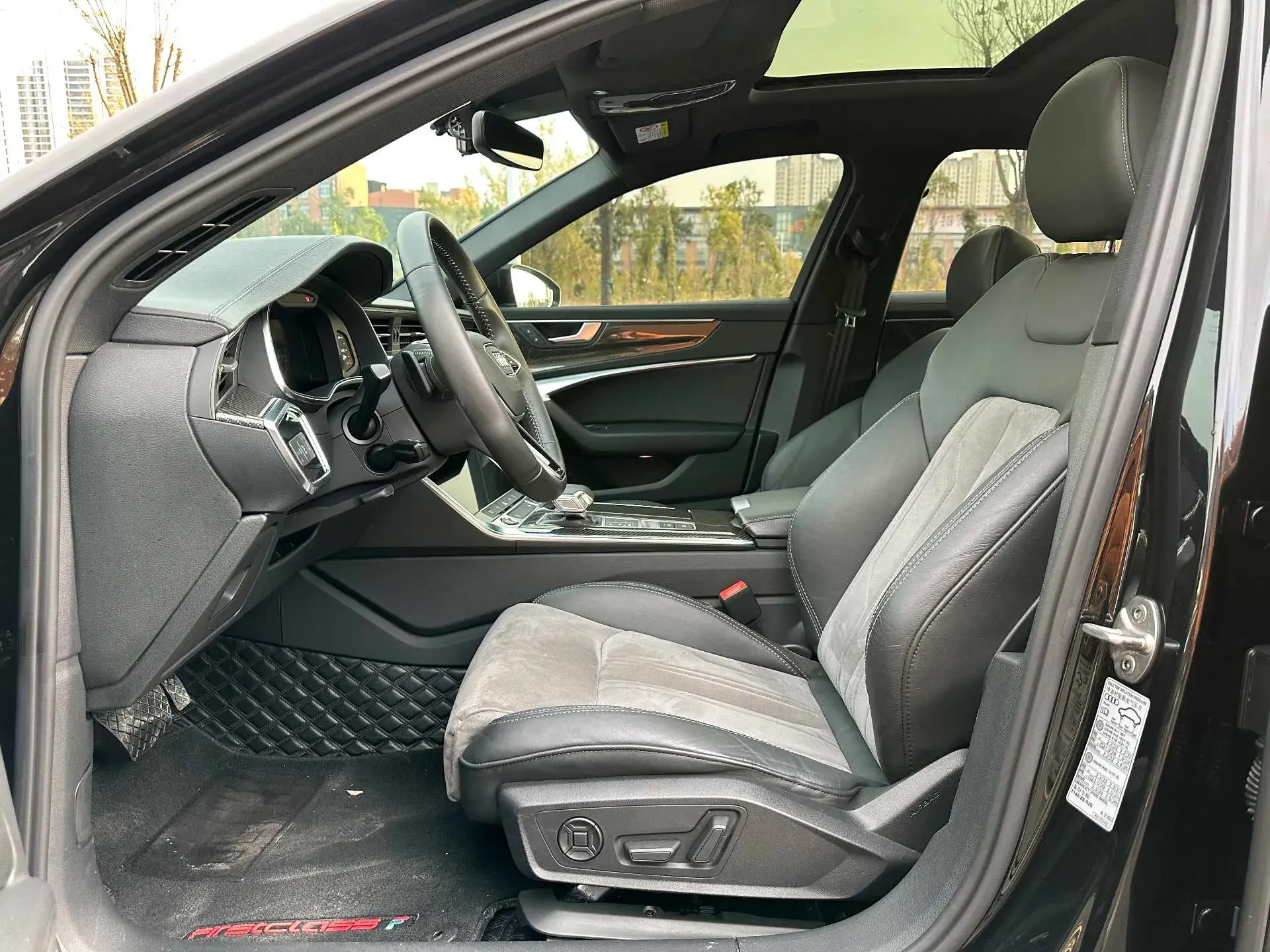 2021 AUDI A6L thumbnail 4