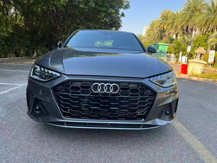 2024 AUDI A4L thumbnail 2