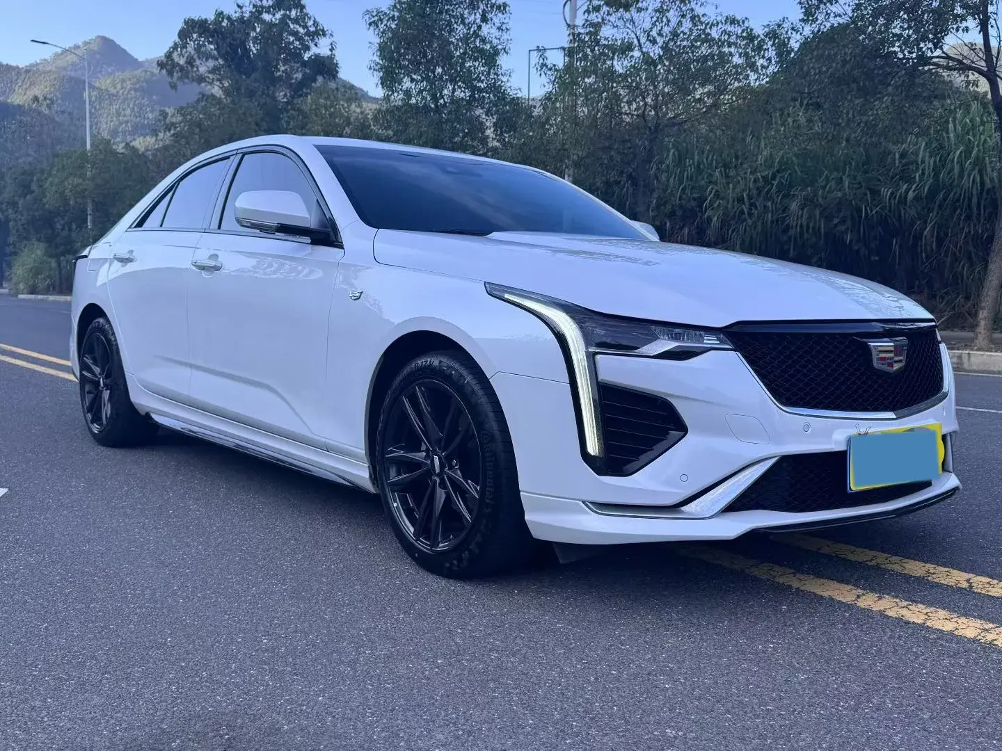 2023 CADILLAC CT4 thumbnail 3