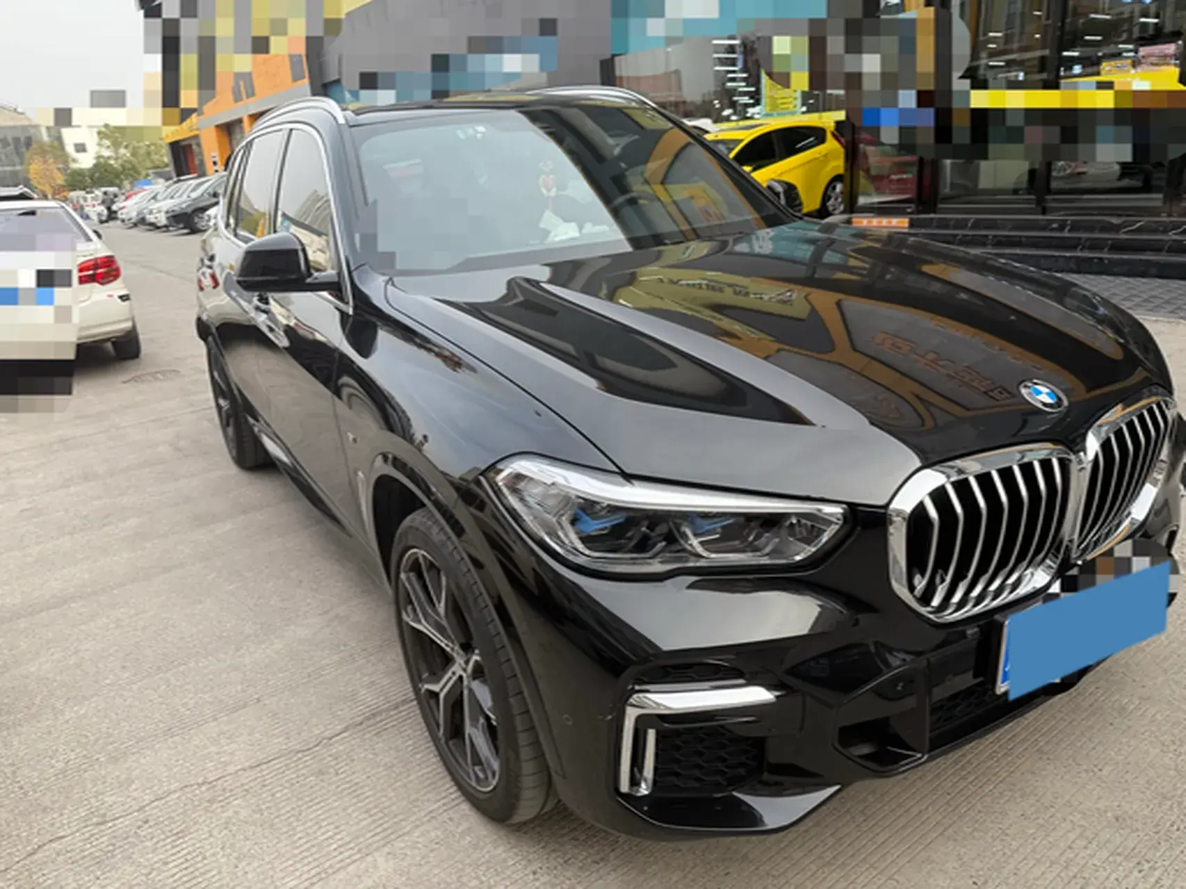 2022 BMW X5 thumbnail 2