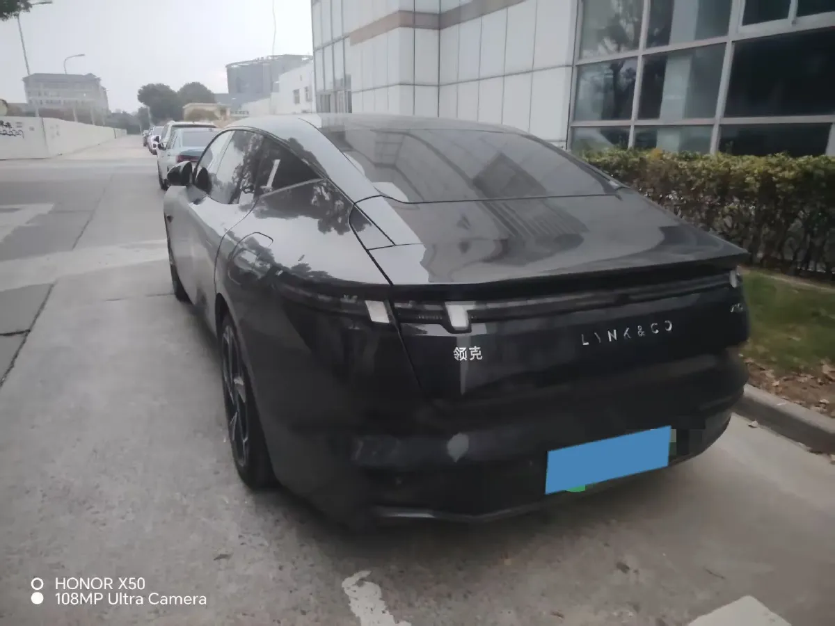 2025 LYNK&CO Z10 BEV 95KWH,autocango,china used car exporter,china ev exporter,chinese used car exporter,chinese used ev exporter