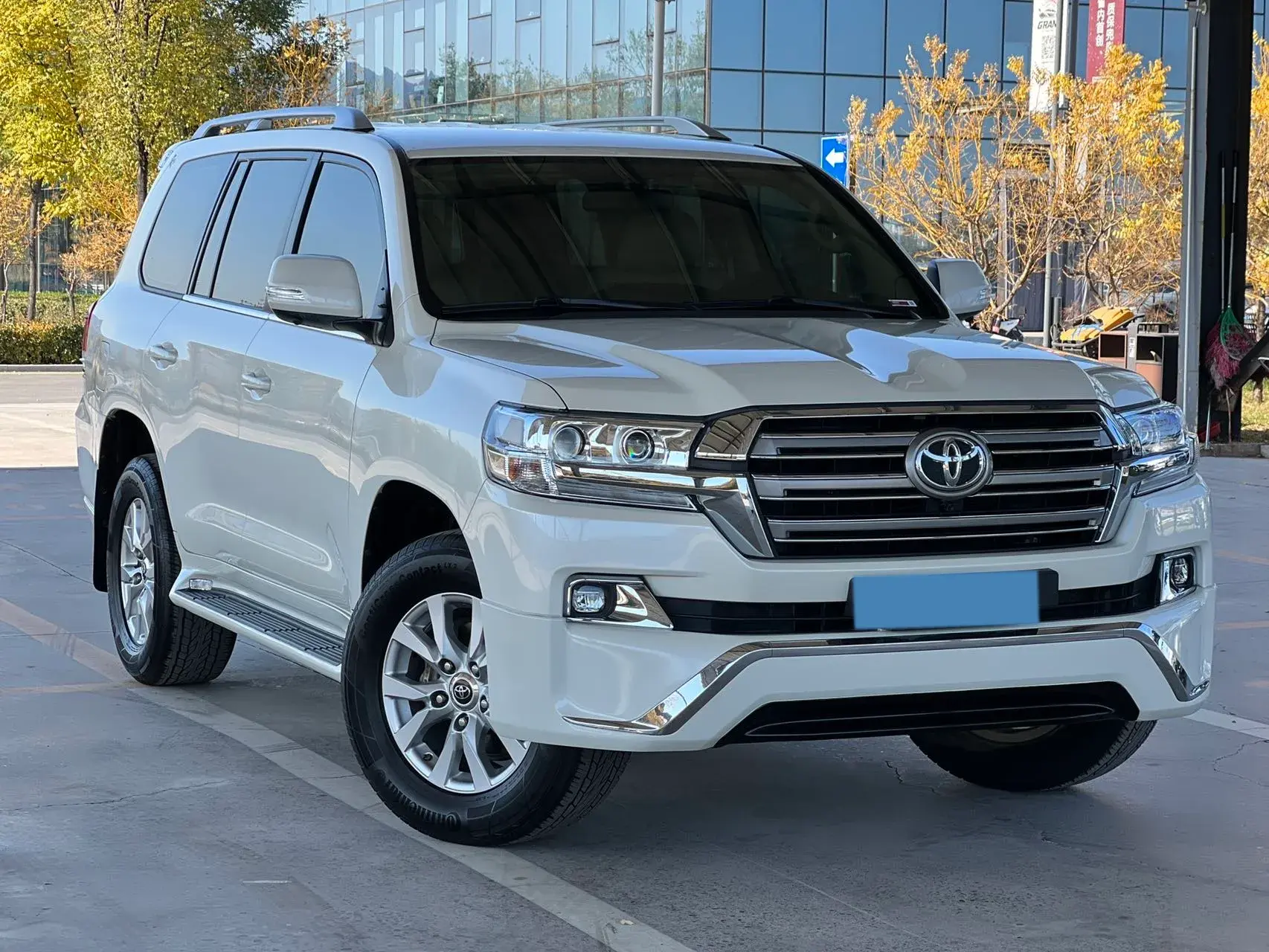 2019 CHEVROLET TRAX thumbnail 2