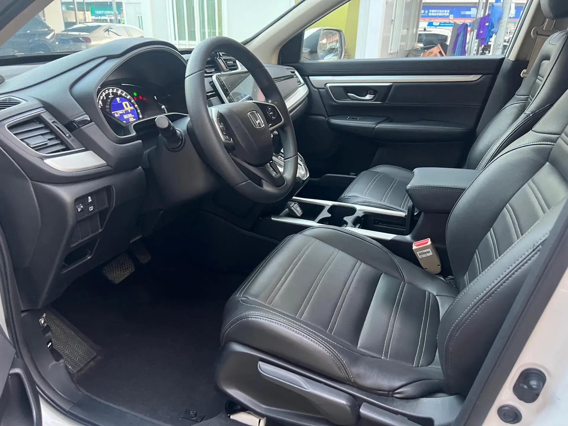 2020 HONDA UR-V thumbnail 4