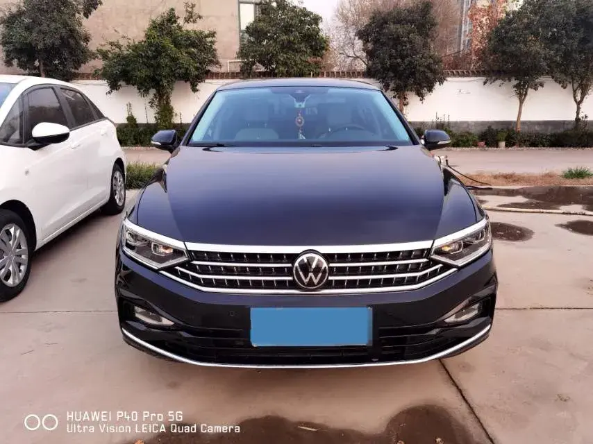 2023 VOLKSWAGEN MAGOTAN thumbnail 2