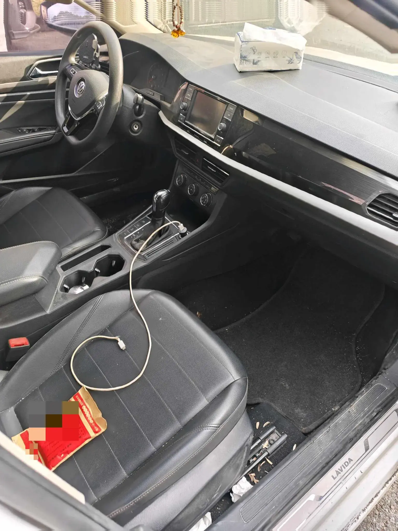 2018 VOLKSWAGEN LAVIDA thumbnail 4