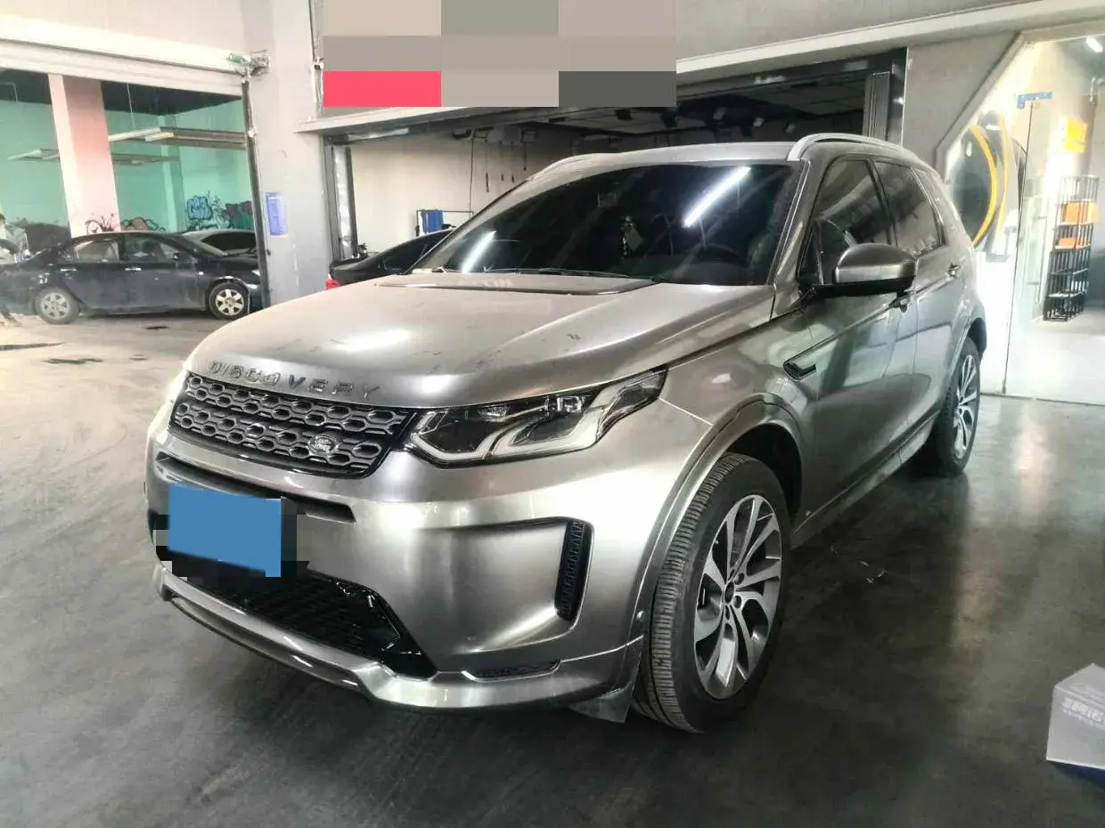 2020 LAND ROVER view 1