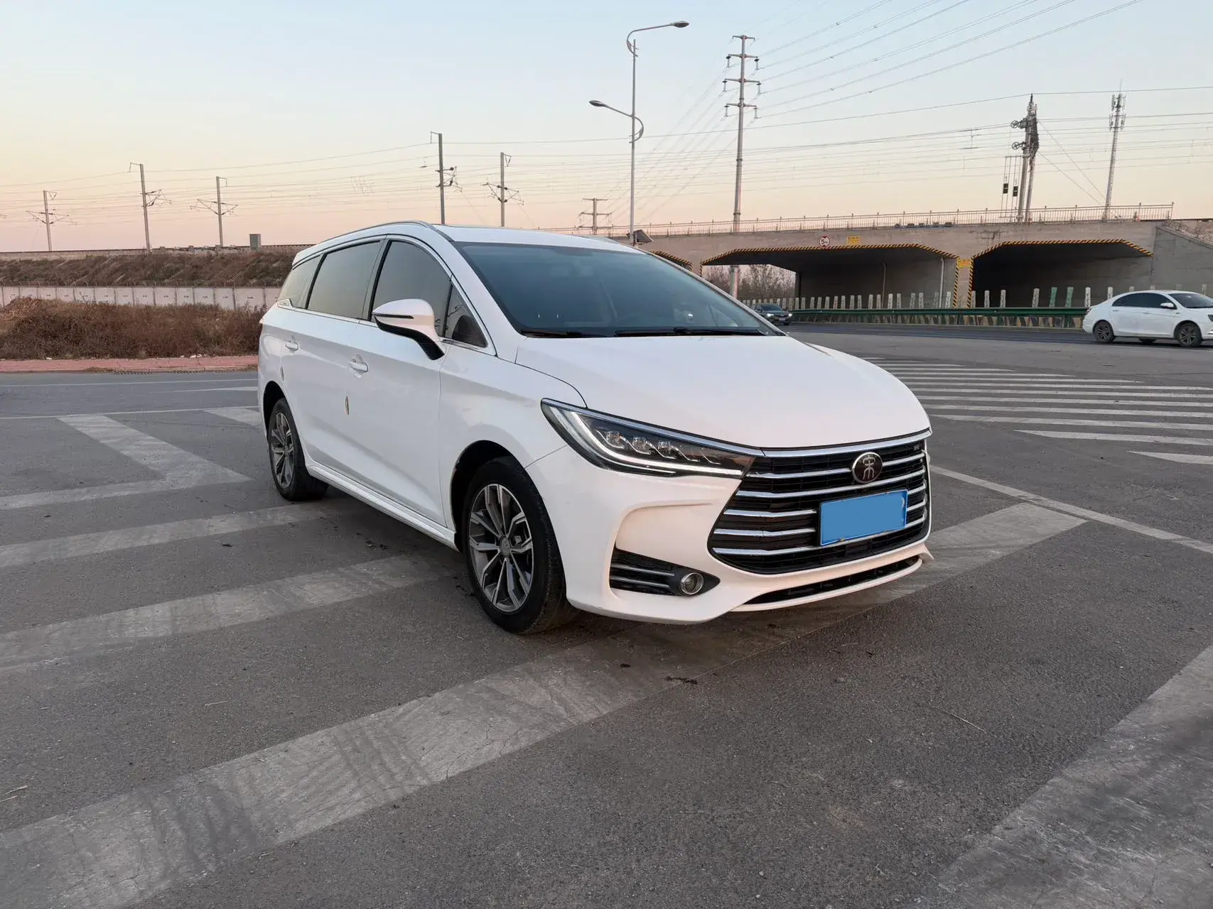 2019 BYD SONG thumbnail 2