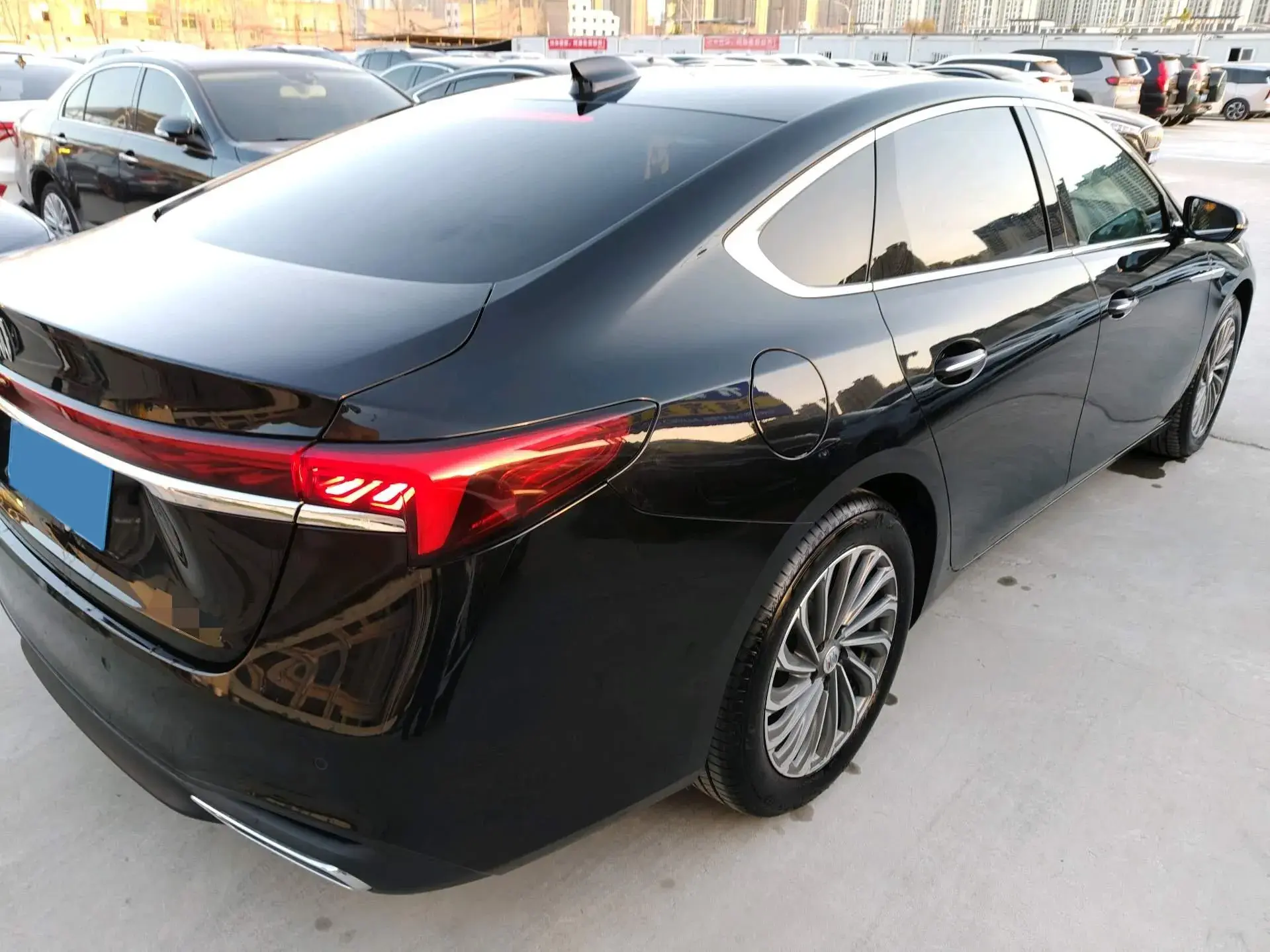 2023 BUICK LARCOSSE thumbnail 2