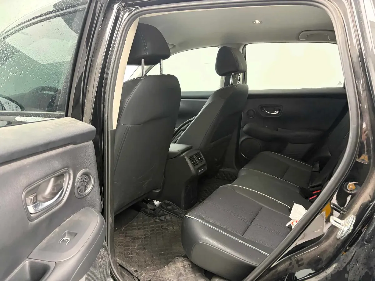 2023 Honda HR-V 1.5T 182HP L4 CVT,autocango,china used car exporter,china ev exporter,chinese used car exporter,chinese used ev exporter