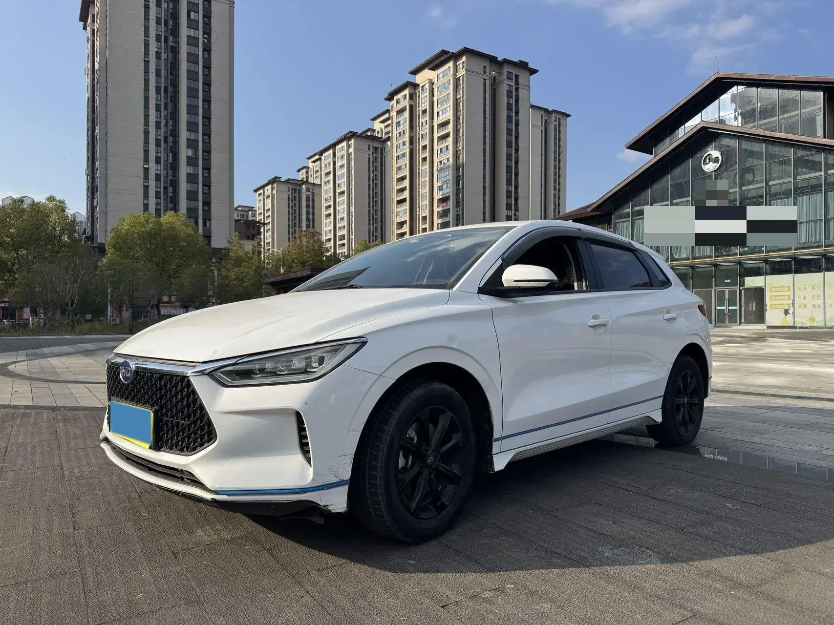 2019 BYD E2 view 1