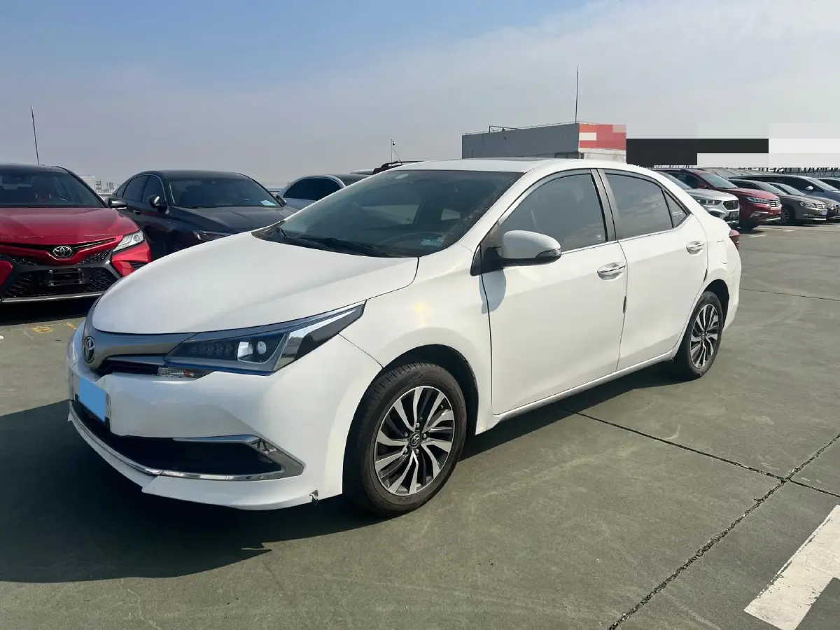 2020 Toyota Corolla Hybird E+ 1.8L 99HP L4 E-CVT PHEV 10.5KWH