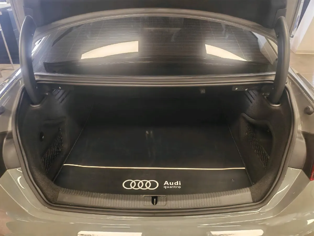 2021 Audi A5 2.0T 204HP L4 7DCT,autocango,china used car exporter,china ev exporter,chinese used car exporter,chinese used ev exporter