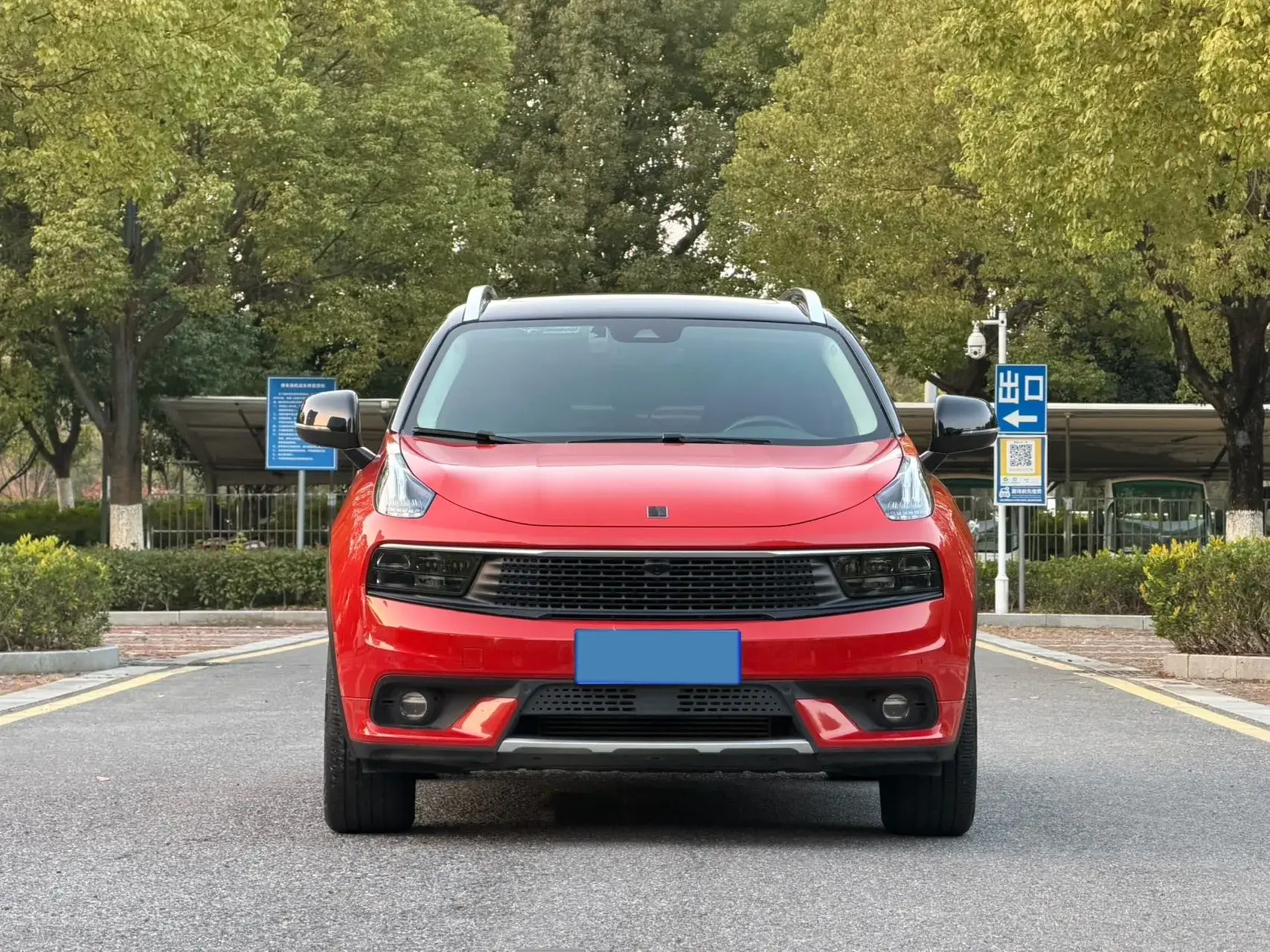 2017 LYNK&CO 01 thumbnail 2